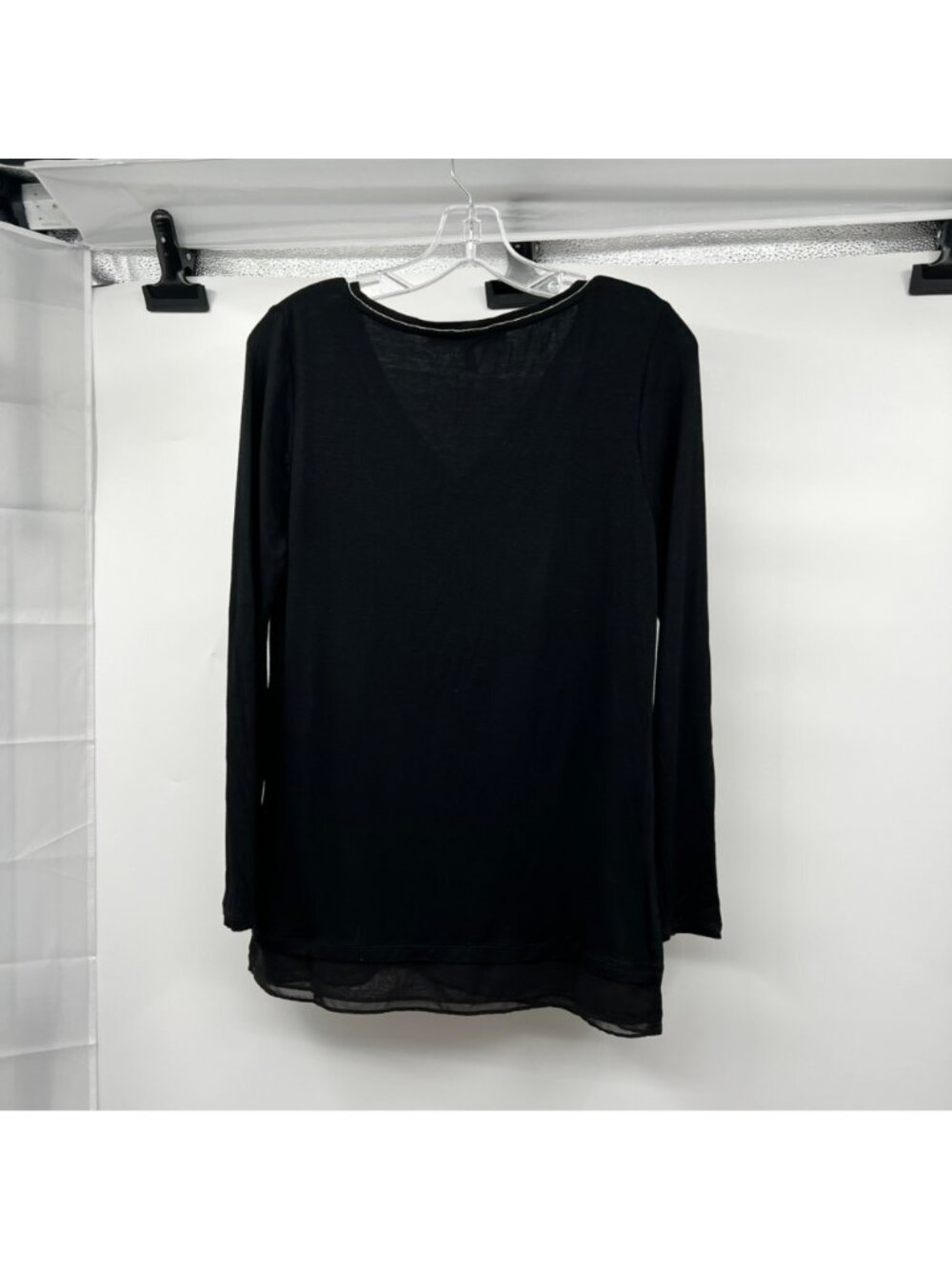 WHBM Womens Long Sleeve Top Black/Silver V-Neck Mixed Media Size XS - Picture 7 of 9